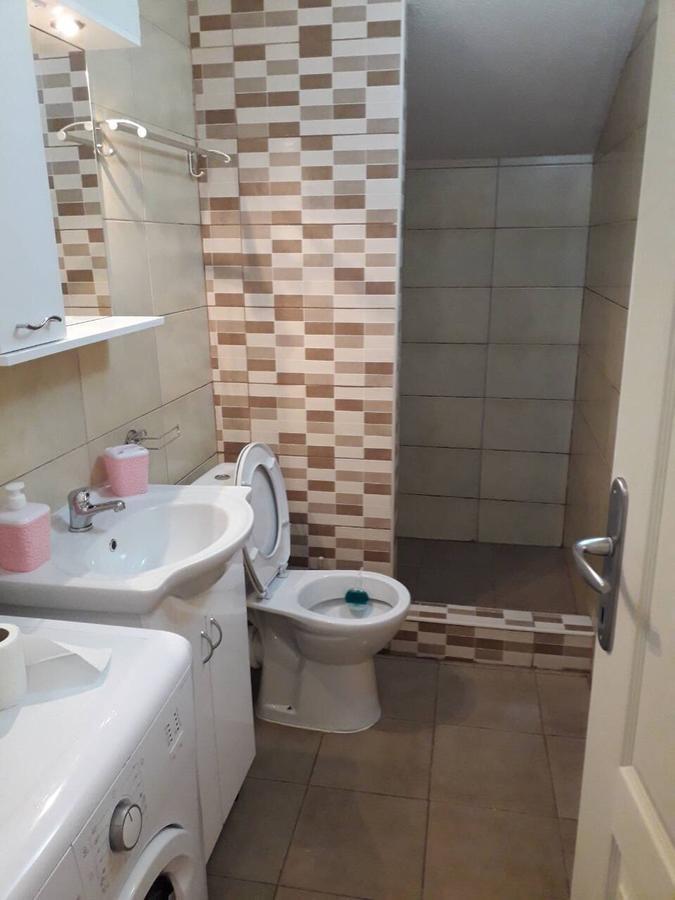 ريسان Apartmani Viza المظهر الخارجي الصورة