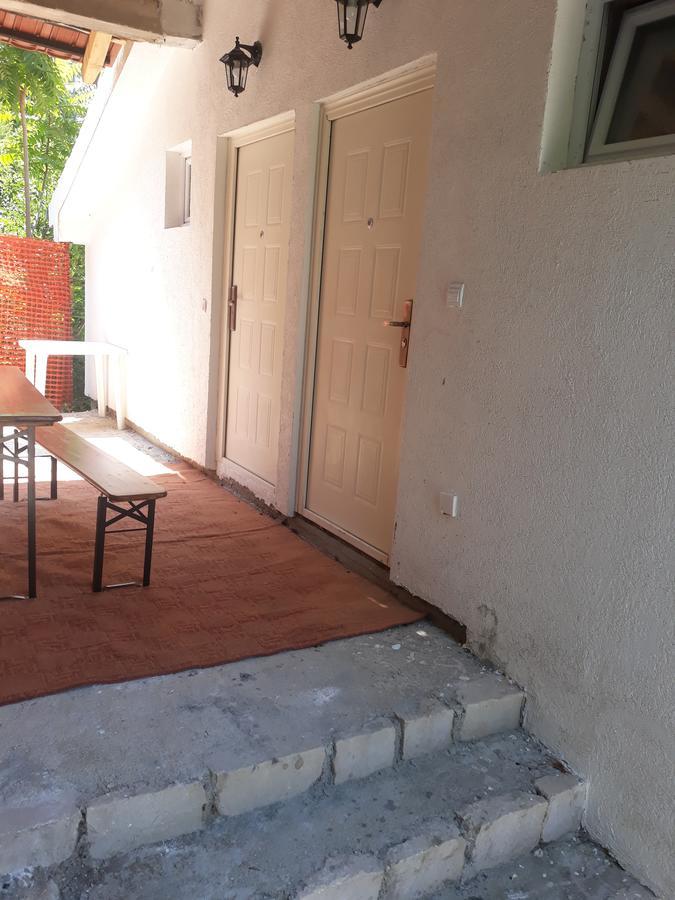 ريسان Apartmani Viza المظهر الخارجي الصورة